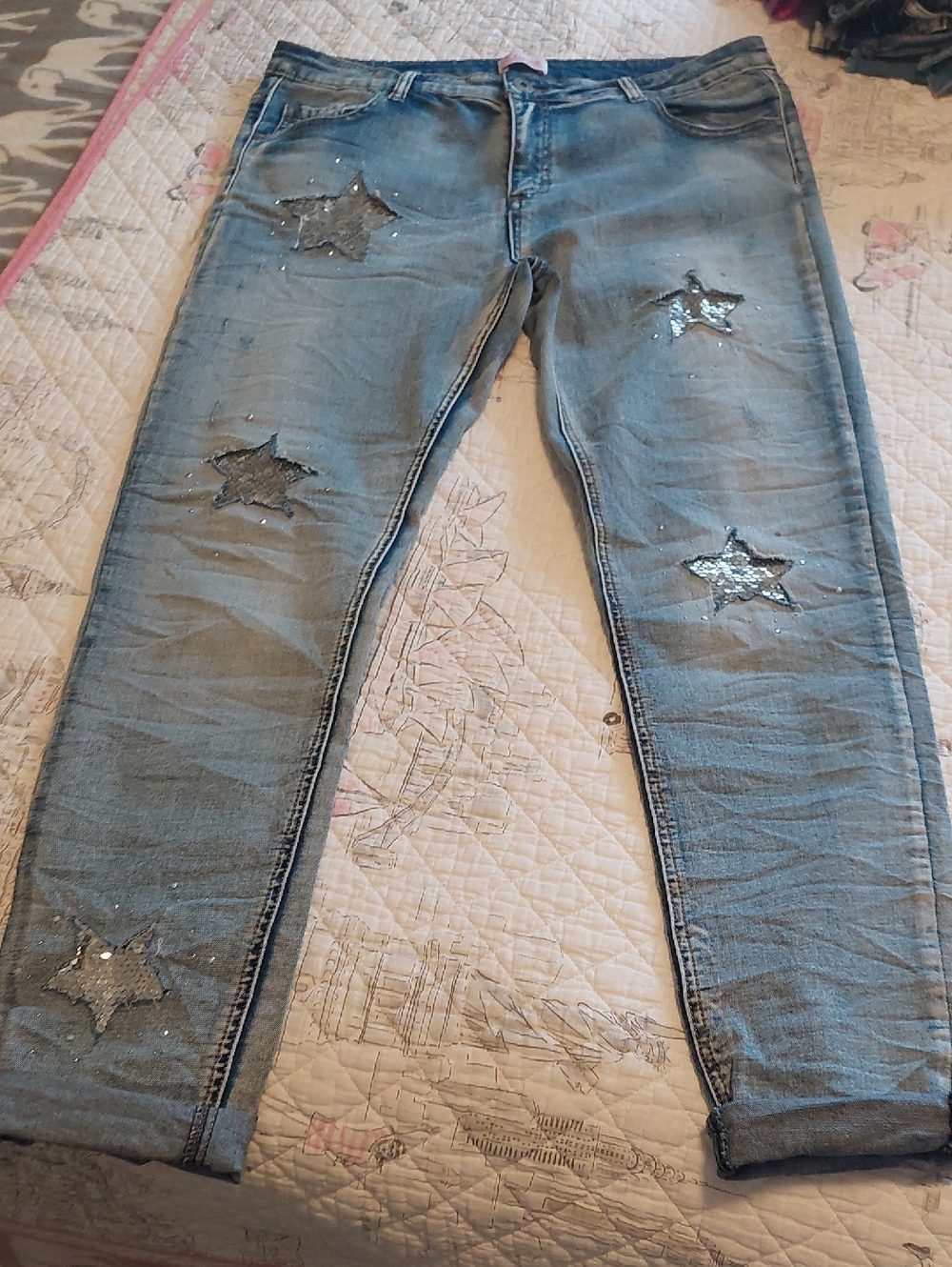Women’s Blue Star Accent Jeans